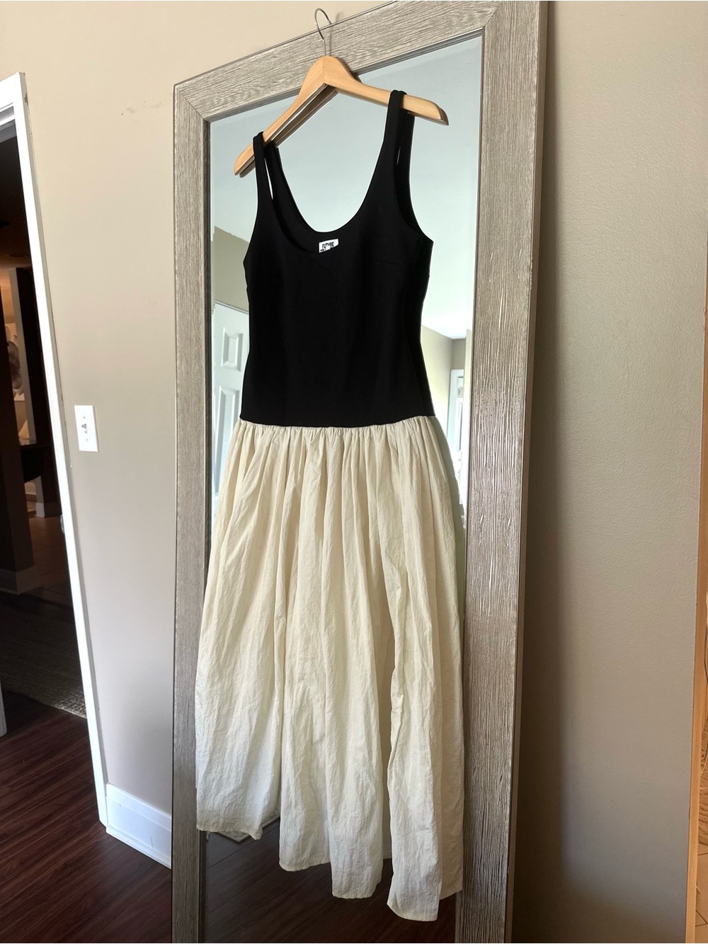 Future Collective Sleeveless Black And Ivory Drop Waist Midi Dress NWT Small